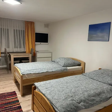 Zimmer Mit Eigenem Bad & Wc Beim Stausee Rum i privatbostad Schoemberg (Zollernalbkreis)