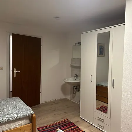 Zimmer Mit Eigenem Bad & Wc Beim Stausee Rum i privatbostad Schoemberg (Zollernalbkreis)